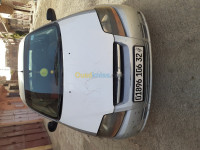 el-bayadh-algerie-citadine-chevrolet-aveo-5-portes-2006