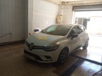 skikda-algeria-supermini-renault-clio-4-limited-2-2019