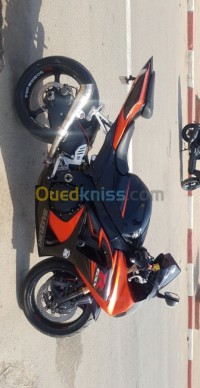 الجزائر-عين-بنيان-دراجة-نارية-سكوتر-suzuki-gsxr-k8-2011