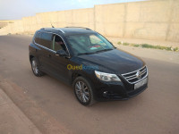 tiaret-algerie-tout-terrain-suv-volkswagen-tiguan-carat-2009