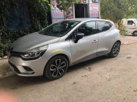 jijel-algerie-citadine-renault-clio-4-limited-2-2018