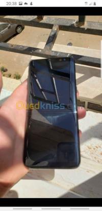 Samsung SM-G950F thumbnail 3