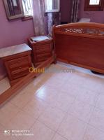 alger-dely-brahim-algerie-chambres-a-coucher-2-table-de-nuit-et-un-lit-une-coiff