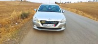 عين-الدفلى-خميس-مليانة-الجزائر-صالون-سيدان-peugeot-301-2013