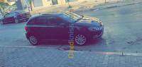 blida-ouled-el-alleug-algerie-citadine-volkswagen-polo-carat-2016