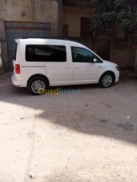 سكيكدة-عزابة-الجزائر-سيارة-صالون-عائلية-volkswagen-caddy-confortline-2018