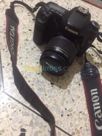 أم-البواقي-الجزائر-آلة-تصوير-canon-40d