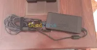 Hp Docking station avec un chargeur Hp