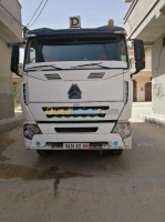 el-oued-algerie-camion-howo-a7-2012