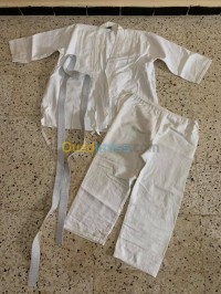 مستغانم-الجزائر-معدات-رياضية-kimono