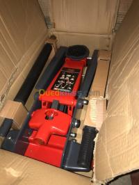 برج-بوعريريج-الجزائر-قطع-المحرك-cric-facom-jamais-utilisé