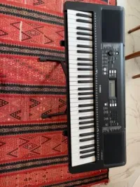 Piano yamaha professional 