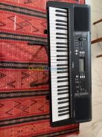 alger-ben-aknoun-algerie-piano-clavier-yamaha-professional