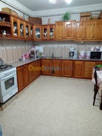 خنشلة-الجزائر-شقة-byaa-shk-6-ghrf-khnshl