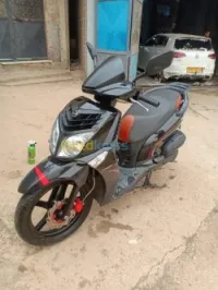 Sym Hd2