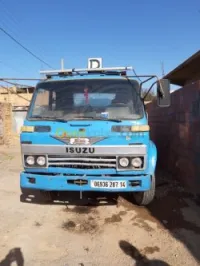 usuzi isuzi