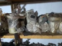 Moteurs et autres pièces