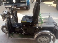 الوادي-قمار-الجزائر-دراجة-نارية-سكوتر-moto-zeneti-2000