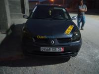 batna-guigba-algerie-berline-renault-clio-classique-2006