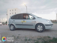 guelma-oued-zenati-algerie-break-familiale-renault-scenic-2003