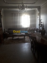 appartement-vente-f4-alger-dar-el-beida-algerie