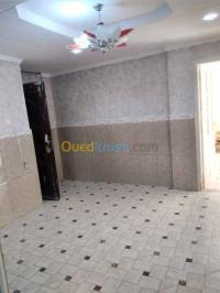 جيجل-الجزائر-شقة-byaa-shk-3-ghrf-jyjl
