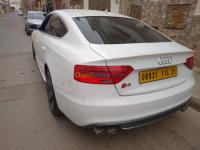 oran-algerie-berline-audi-a5-sportback-s-line-2014