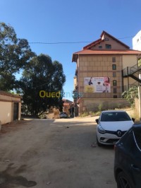 شقة-كراء-3-غرف-بومرداس-الجزائر