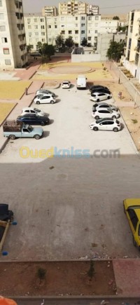 قسنطينة-الخروب-الجزائر-شقة-byaa-shk-4-ghrf-ksntyn-alkhrob
