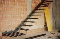 escalier metalique pliable ou fixe  