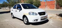 باتنة-الجزائر-سيارة-المدينة-hyundai-شيفرولي-lt-2012