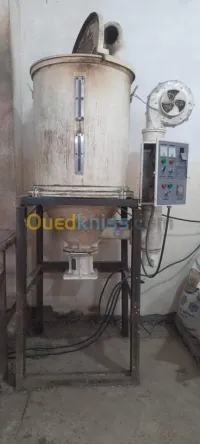تحويل وصناعة الصناديق البلاستيكية 