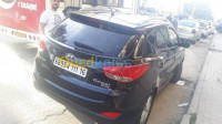 alger-staoueli-algerie-tout-terrain-suv-hyundai-tucson-2011