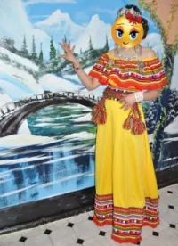 robe soirée et tennu traditionelle