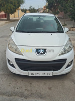 tlemcen-algerie-citadine-peugeot-207-plus-2013