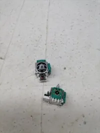 les piecemanette et console de jeux