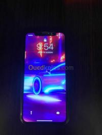 الجزائر-بئر-خادم-هواتف-محمولة-apple-iphone-11