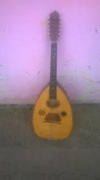 mandole