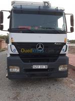 el-taref-algerie-camion-mercedes-axor-2011