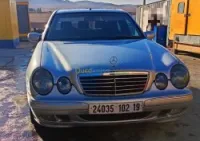 Mercedes Benz Classe E 2002 