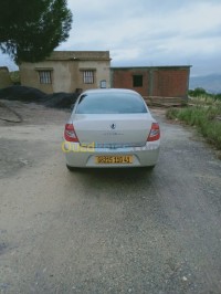 سوق-أهراس-الجزائر-صالون-سيدان-renault-symbol-2010