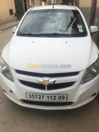 البليدة-الجزائر-صالون-سيدان-chevrolet-sail-4-portes-2012