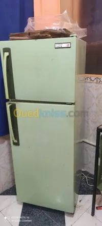 عتاد بيزيريا للبيع 
