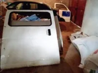Porte Nissan urvan