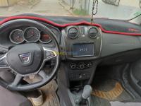 الجزائر-حسين-داي-سيارة-صغيرة-dacia-sandero-stepway-2018