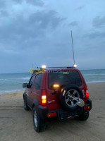 mostaganem-algerie-tout-terrain-suv-suzuki-jimny-2011