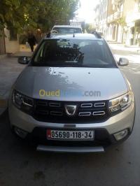 برج-بوعريريج-رأس-الوادي-الجزائر-سيارة-صغيرة-dacia-sandero-stepway-2018