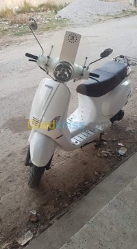 سكيكدة-عزابة-الجزائر-دراجة-نارية-سكوتر-roma-a-125-2020