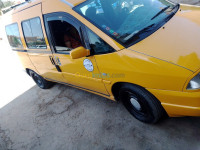 tiaret-algerie-commerciale-peugeot-expert-2002