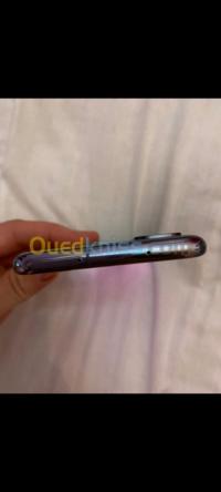 Samsung Galaxy S20 thumbnail 3